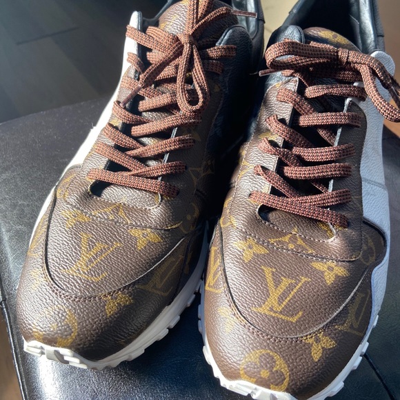 Louis Vuitton shoes - Picture 5 of 5